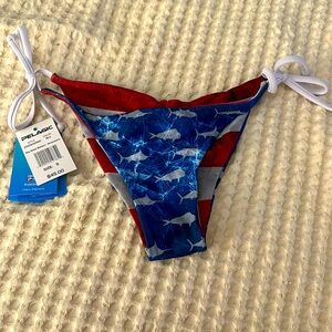 Pelagic Key West Bottom Americano reversible NEVER WORN American Fish Flag